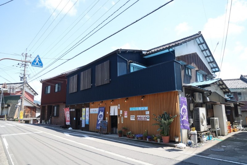 劔神社参拝のあとにちょっと一服