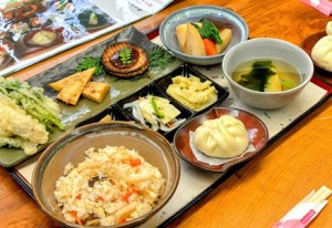 2025年版】「雪んこ餅農家レストラン」で「たけのこ御膳」の販売を4月