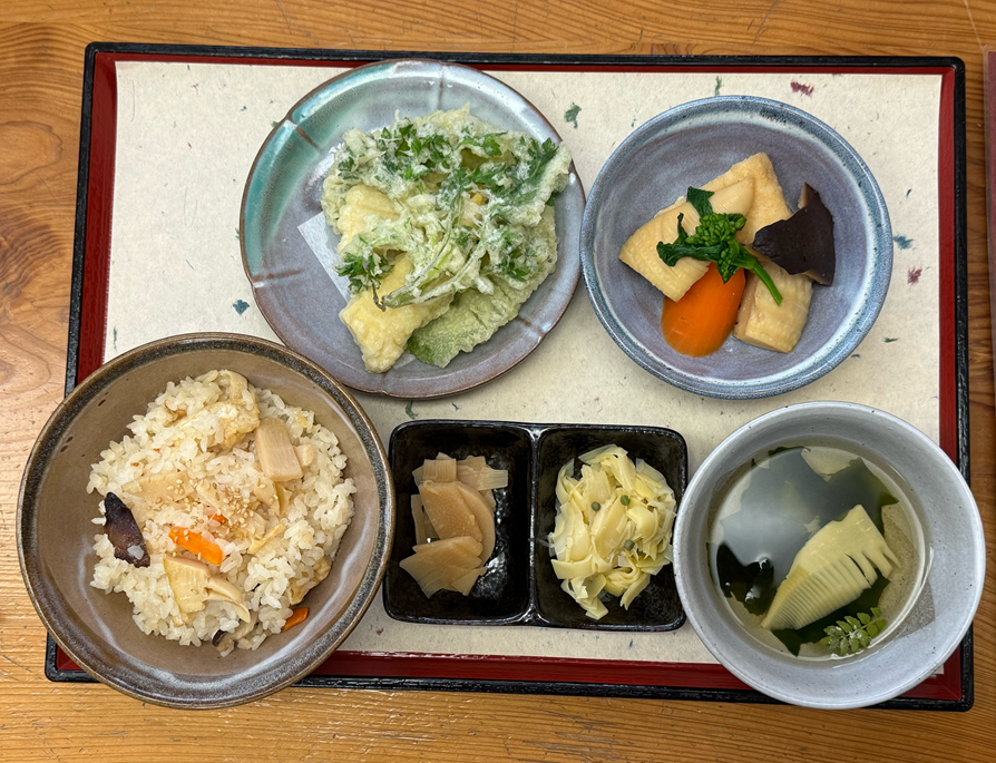 たけのこめし定食2